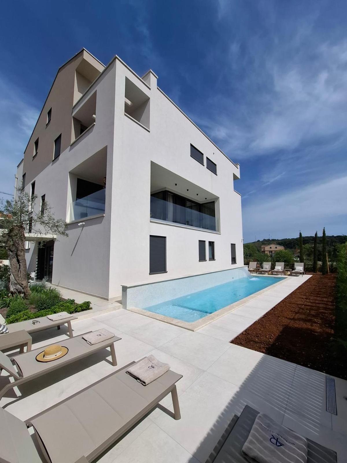 4R Royal Residence Rojnic Rovinj 3 المظهر الخارجي الصورة